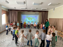 День Земли День Земли.