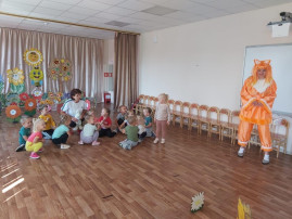"Зайкина полянка" "Зайкина полянка".
