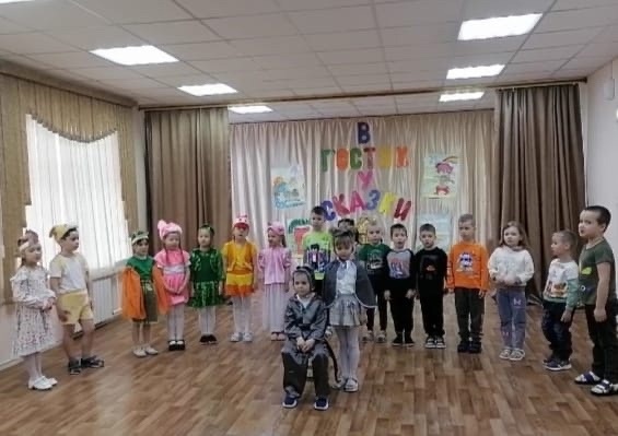 День театра День театра.